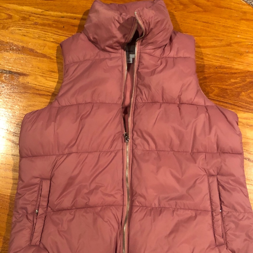 New Women’s Puffer Vest✨